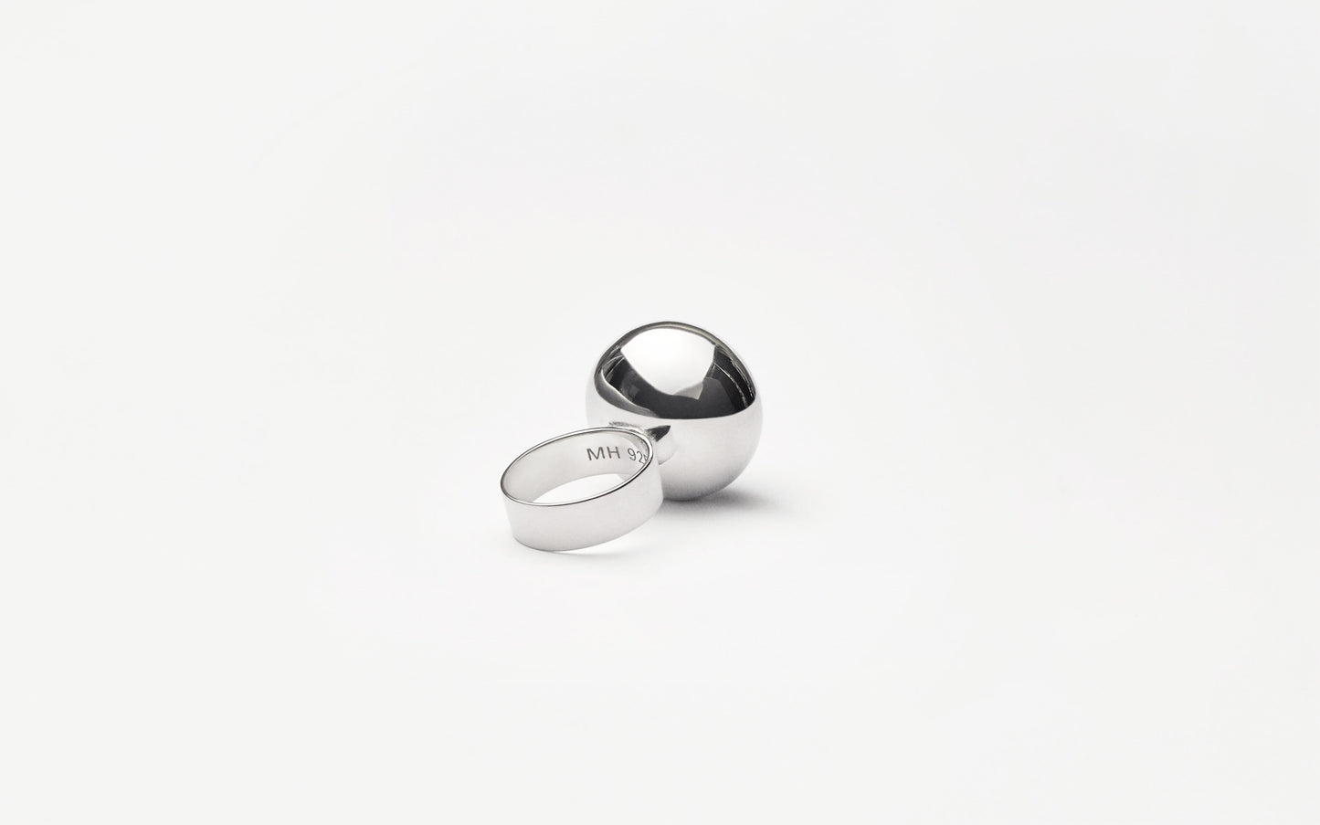 Ellipse Ring